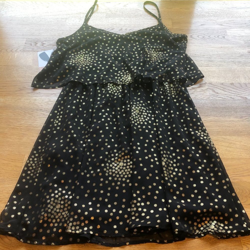Forever 21 Black Gold Dress Medium NWT - Picture 2 of 10
